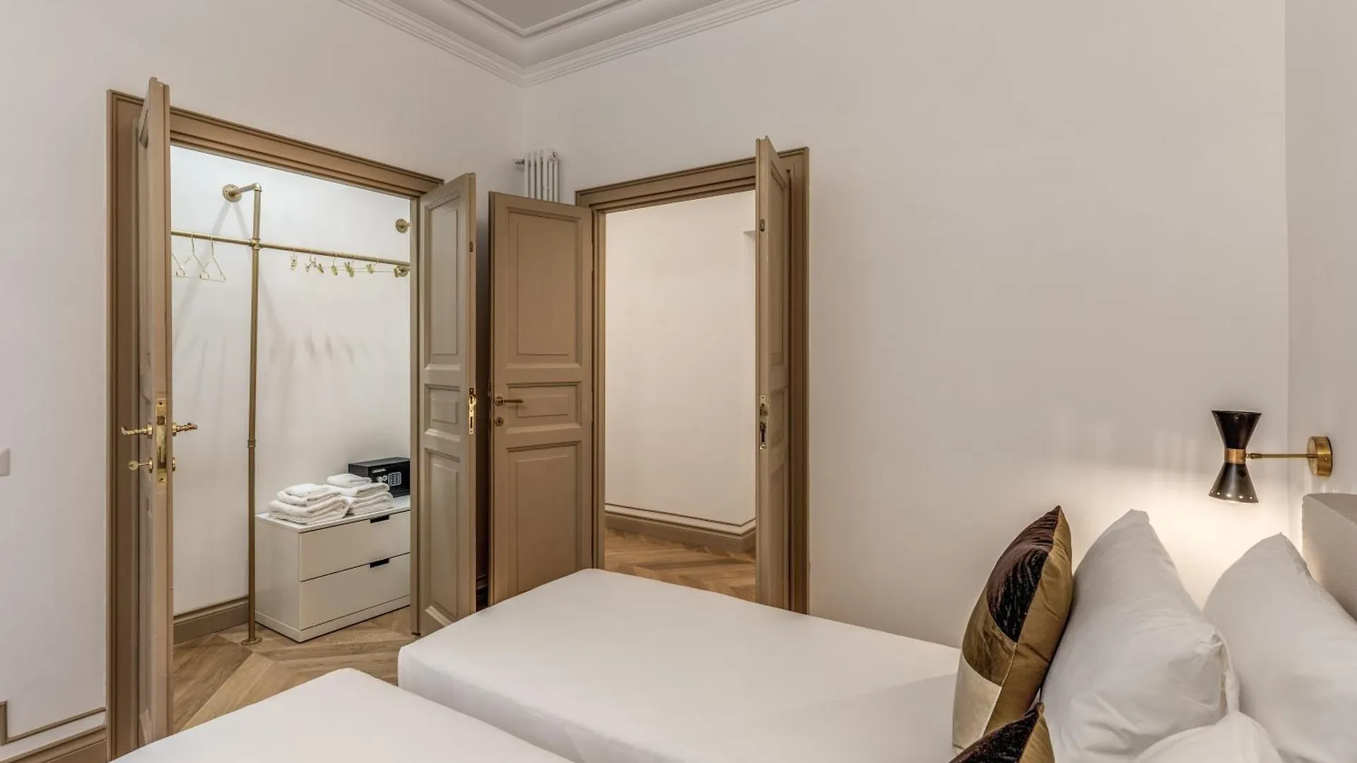Essenze Eleganti A Trastevere Rome