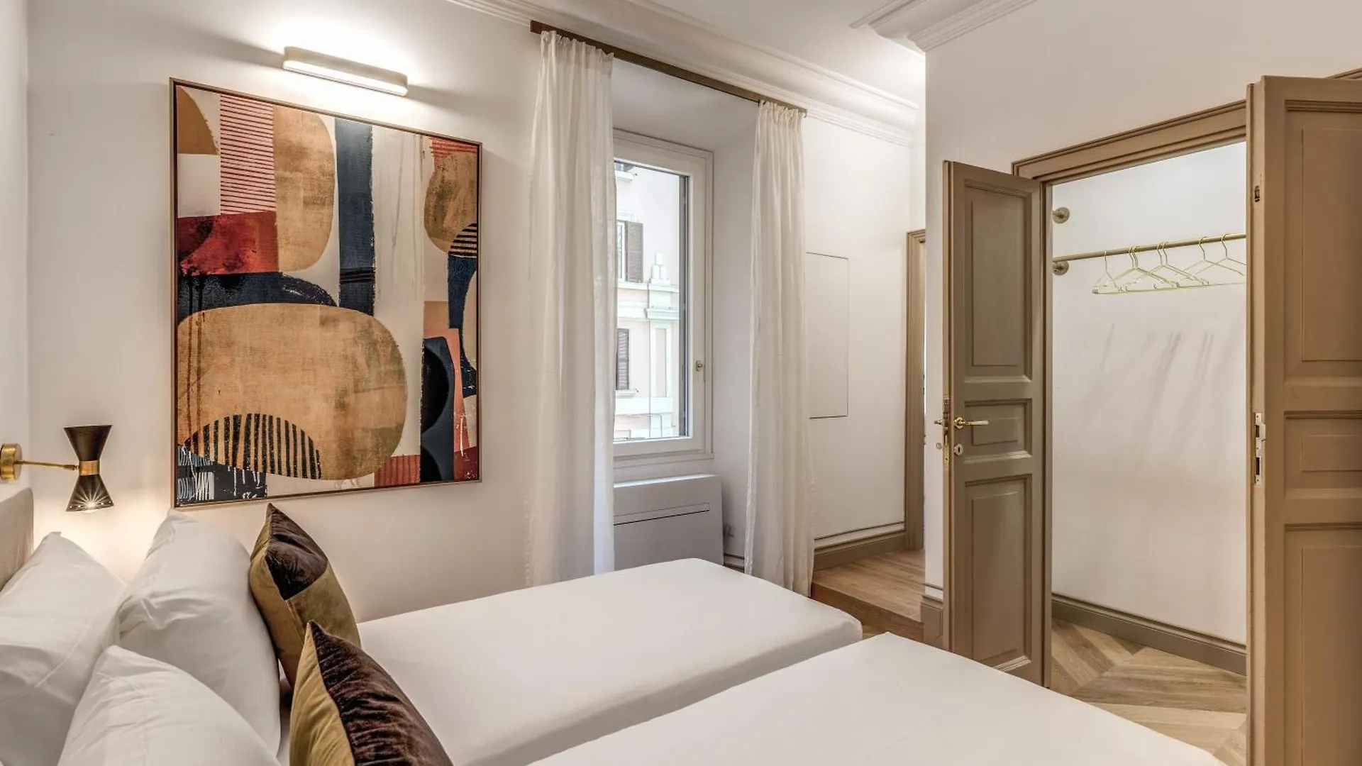Essenze Eleganti A Trastevere Řím 0*,  Itálie