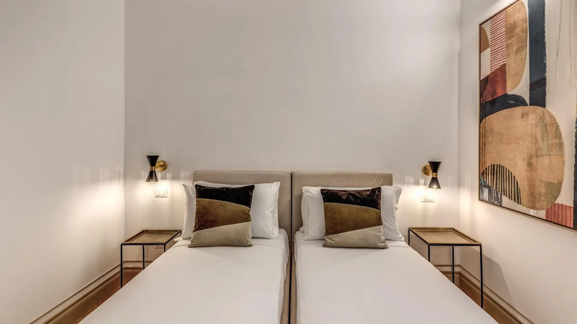Essenze Eleganti A Trastevere Řím 0*,  Itálie